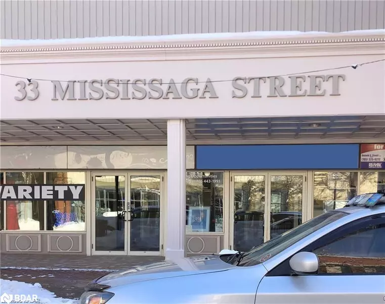 33 Mississaga Street E #3, Orillia, ON L3V 1V4