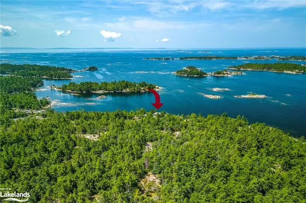 Georgian Bay Twp, ON P0E 1E0,3584 Island 3420