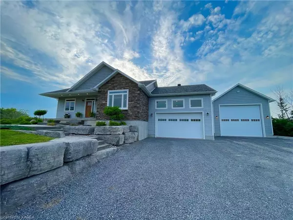 1733 Radage Road, Kingston, ON K7P 2Y7