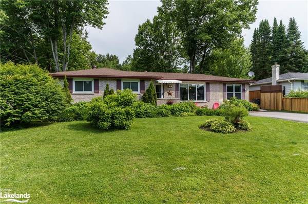 25 Kaye Road, Bracebridge, ON P1L 1L1