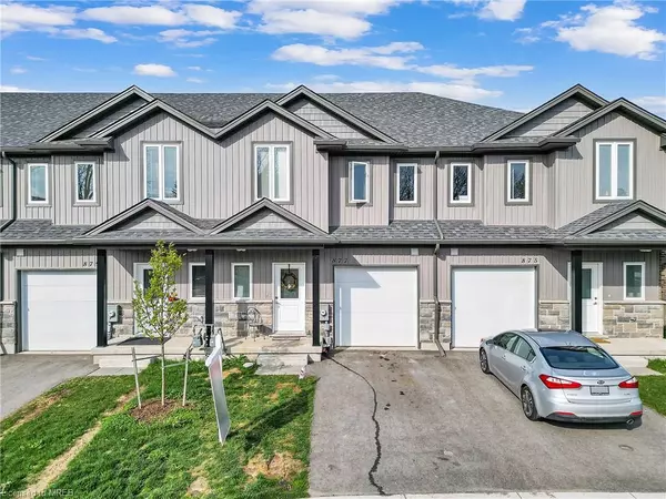 877 Edinburgh Drive Drive, Woodstock, ON N4T 0G8