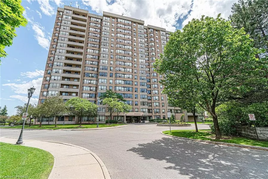 10 Malta Avenue #210, Brampton, ON L6Y 4G6