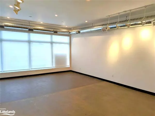 Midland, ON L4R 3M6,290 King Street #Studio K