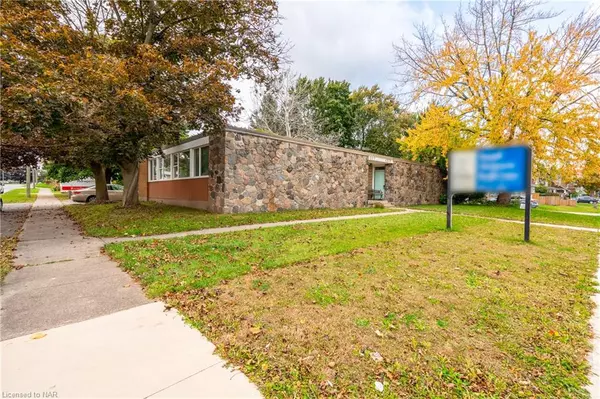 4213 Drummond Road, Niagara Falls, ON L2E 6C2