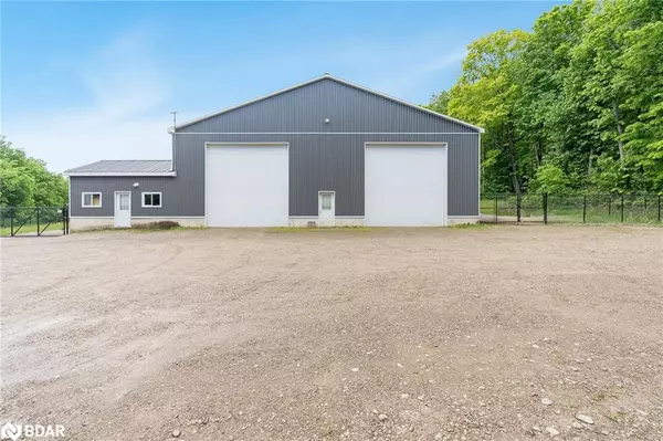 Meaford, ON N4L 1W5,245350 Sideroad 22