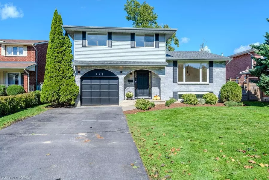 900 Ambleside Crescent, Kingston, ON K7P 2B3