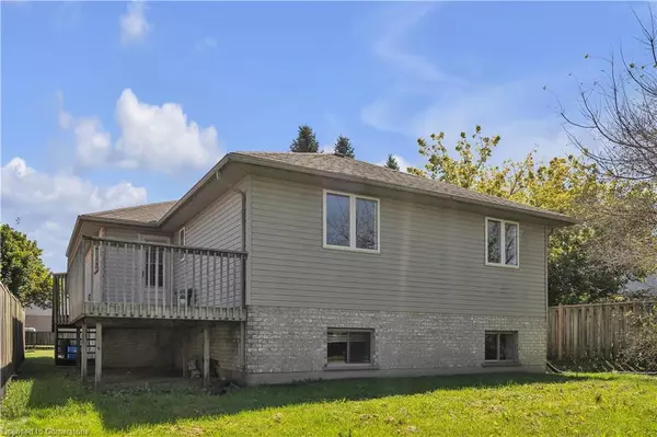 London, ON N5V 4B3,170 Martinet Avenue