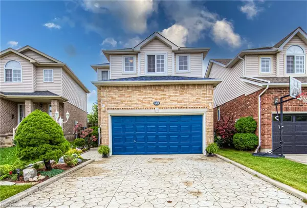 182 Hollyridge Crescent, Kitchener, ON N2N 3N4