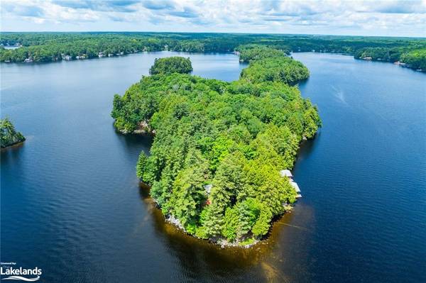 0 Island Meda Island, Muskoka Lakes, ON P0B 1J0