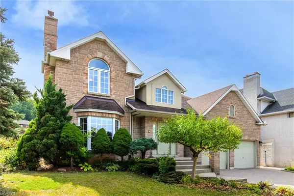 57 Orr Crescent, Stoney Creek, ON L8G 5C5