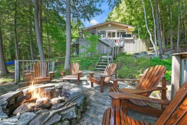 2853 Watts Road, Haliburton, ON K0M 1S0