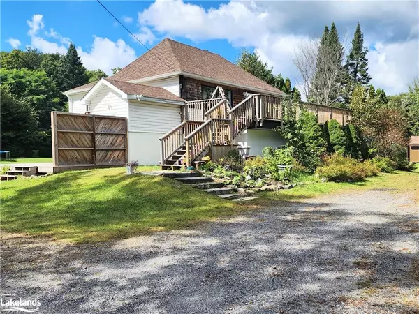 120 Bakery Lane, Gravenhurst, ON P1P 1R2