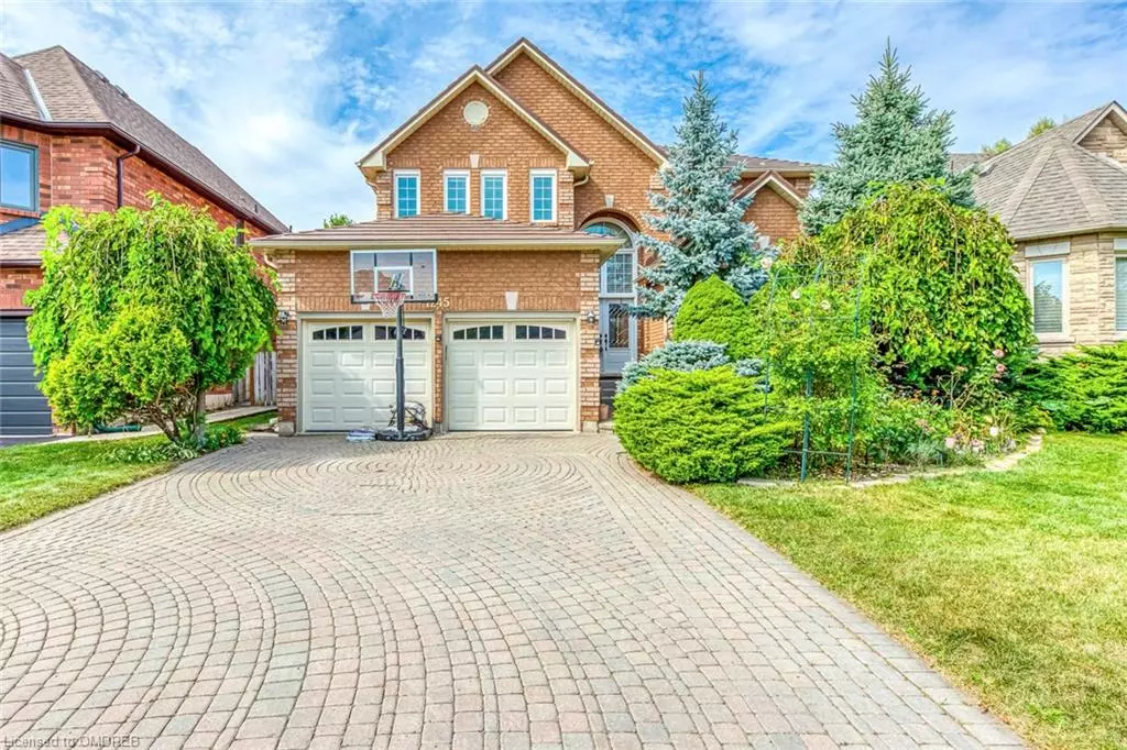 Oakville, ON L6M 3J5,1245 Bowman Drive