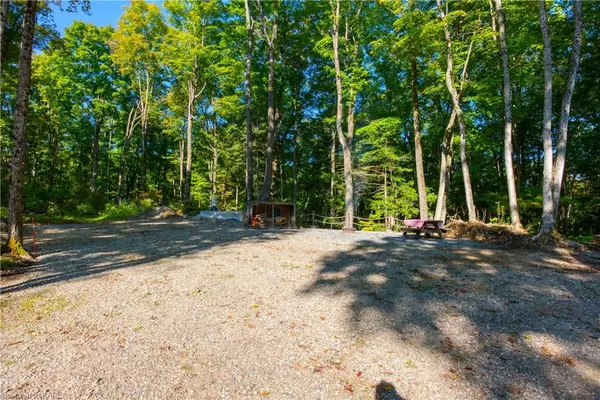 3608 Bell Line Rd, Mountain Grove, ON K0H 2E0