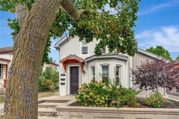 157 Terrace Hill Street, Brantford, ON N3R 1G5