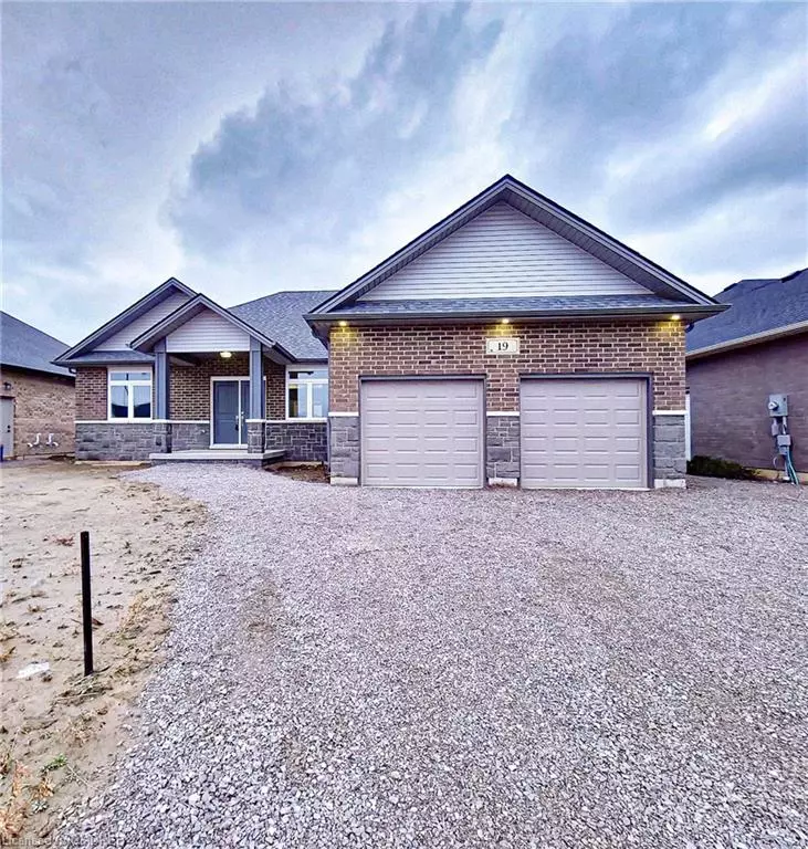 Chatham-kent, ON N7M 6G2,19 Tracy Drive