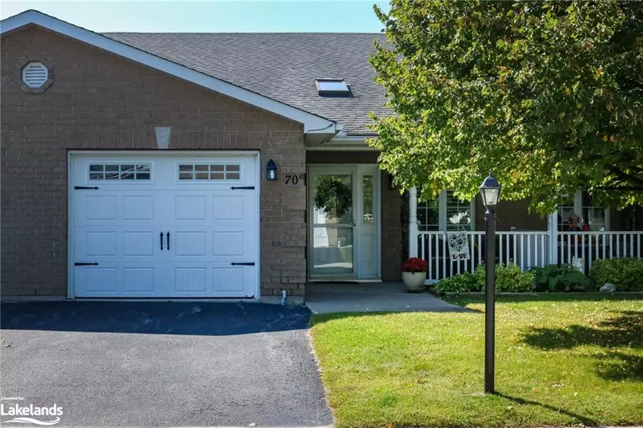 70 Meadow Lane, Wasaga Beach, ON L9Z 0A3