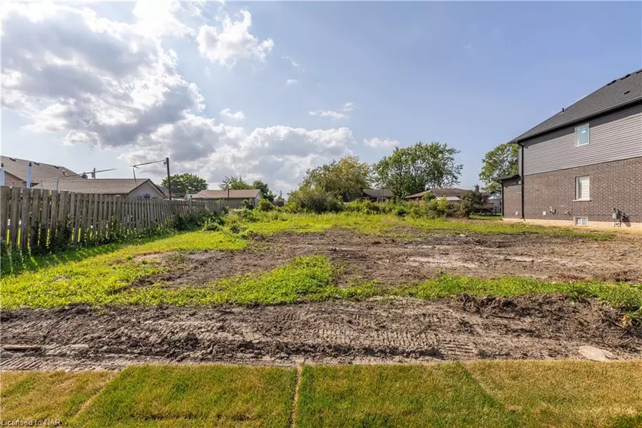 LOT 276 MCLAUGHLIN N/A Street, Welland, ON L3B 0J8