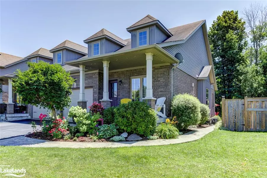 111 Chamberlain Crescent, Collingwood, ON L9Y 0E6