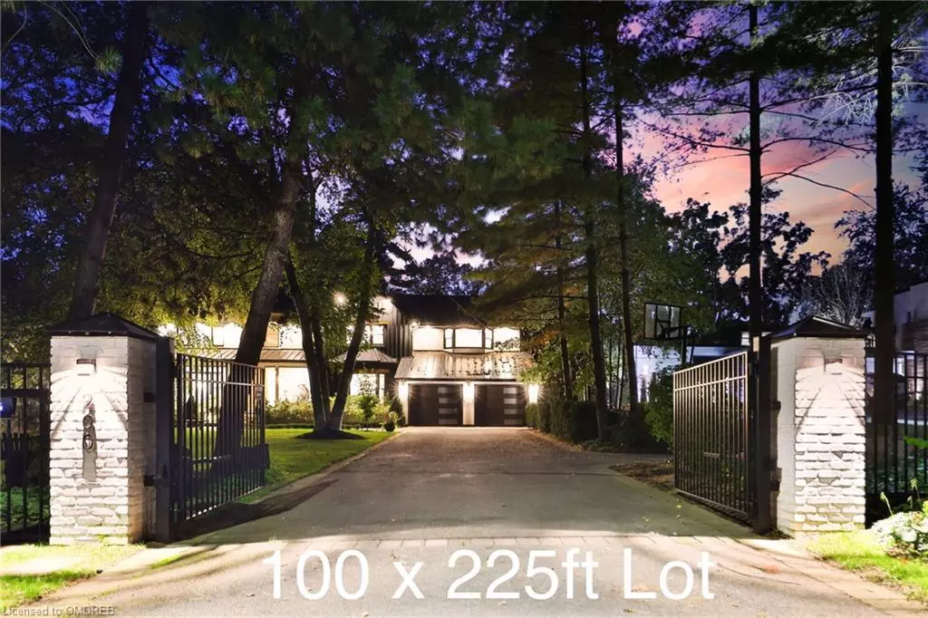 Oakville, ON L6J 3Z8,200 Chartwell Road