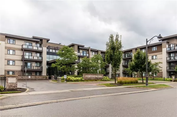 128 Garden Drive #313, Oakville, ON L6K 0H7