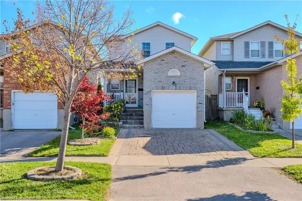 429 Erinbrook Drive, Kitchener, ON N2E 3S4