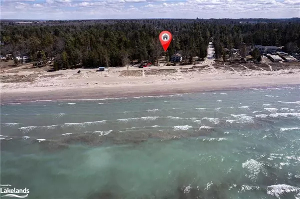 Wasaga Beach, ON L9Z 2M4,278 Coastline Drive