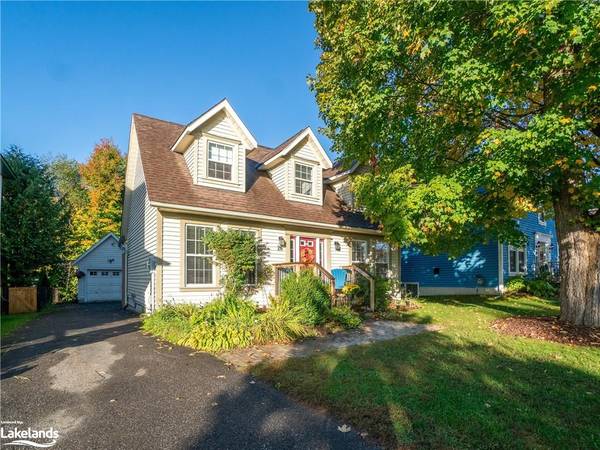 26 Coates Avenue, Bracebridge, ON P1L 1Y5