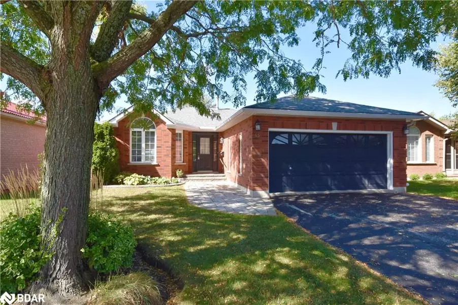 65 Johnson Street Street, Orillia, ON L3V 7R9