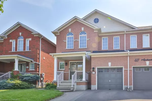 225 Andrews Trail, Milton, ON L9T 6S7