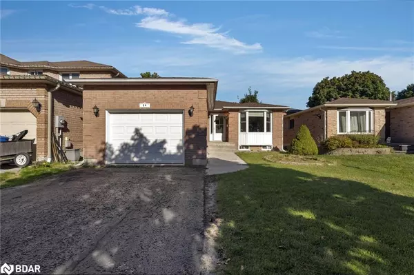 24 Mcveigh Drive, Barrie, ON L4N 7E2