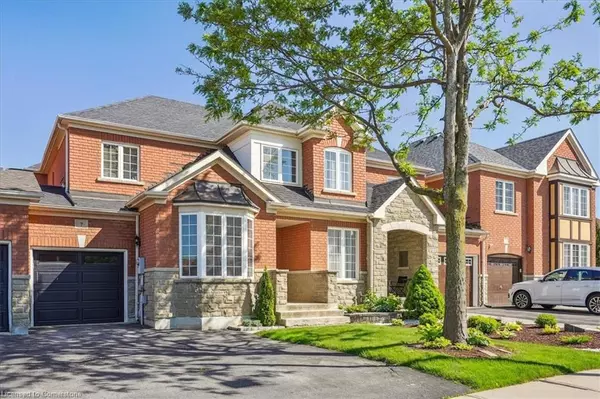 7 Millhouse Mews, Brampton, ON L6Y 5J2