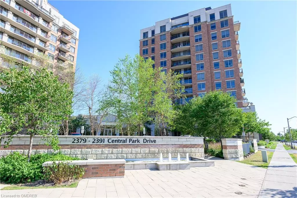 Oakville, ON L6H 0E4,2391 Central Park Drive #1110