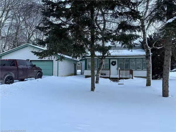 570 Lowe Street, Palmerston, ON N0G 2P0