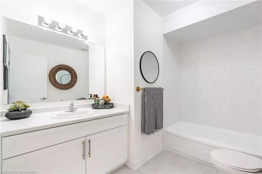 26 Woodman Drive N, Hamilton, ON L8H 2M5