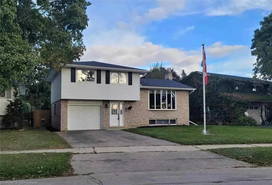 18 Dreger Avenue, Kitchener, ON N2A 2A3