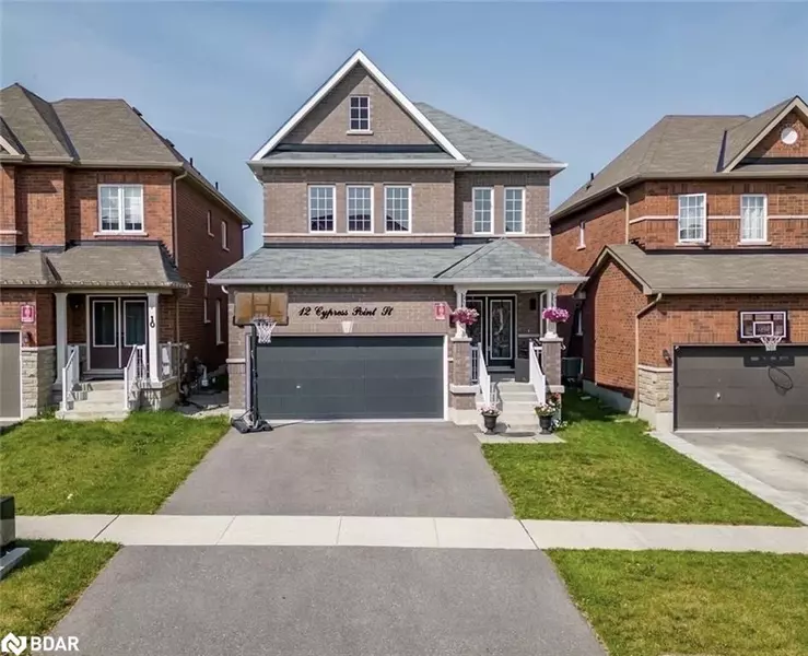 12 Cypress Point, Barrie, ON L4N 6J9