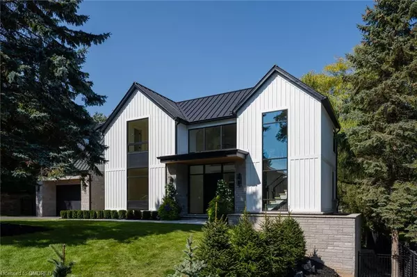 233 Lakewood Drive, Oakville, ON L6K 1B3