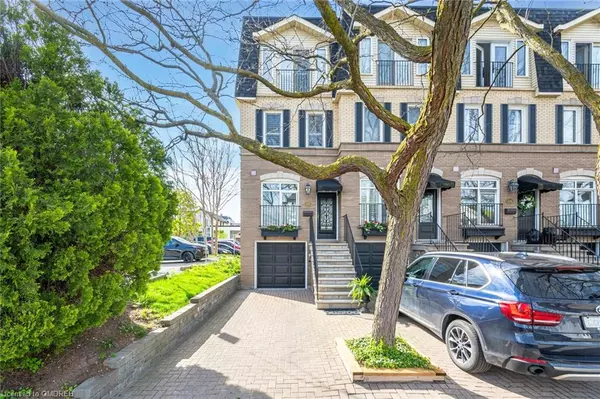 331 Robinson Street, Oakville, ON L6H 1H1