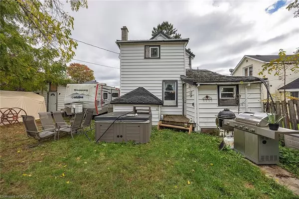 Gananoque, ON K7G 1K6,308 Brock Street