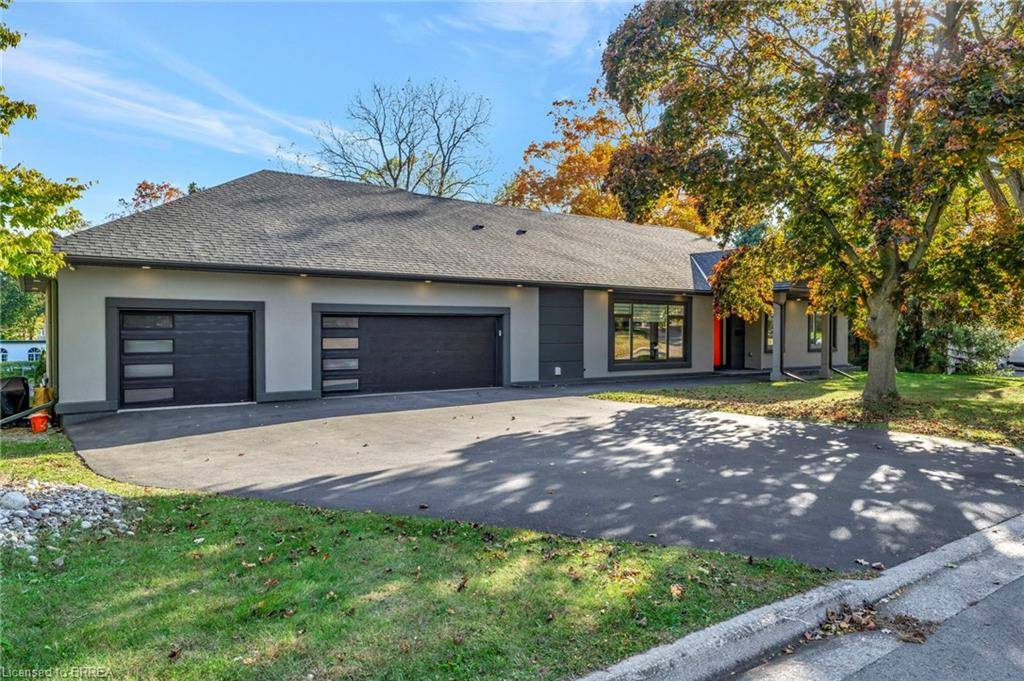 Brantford, ON N3T 5J7,1 Gaywood Gardens