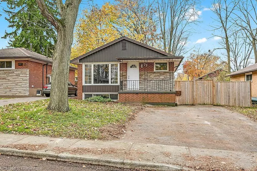 77 Blackwood Crescent, Hamilton, ON L8S 3H6