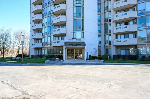 Burlington, ON L7L 3V8,5090 Pinedale Avenue #203