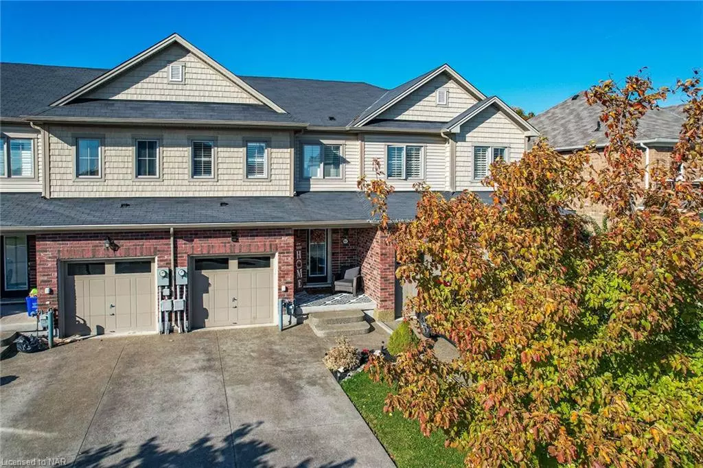 Niagara Falls, ON L2H 0K9,8681 Dogwood Crescent