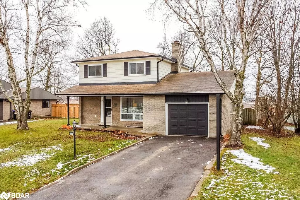 Innisfil, ON L9S 1E5,261 Nelson Crescent