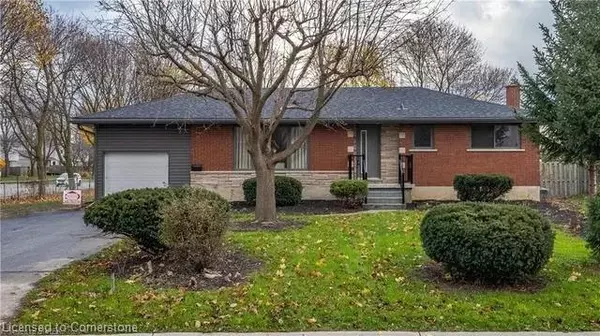 43 Patterson Avenue E, Brantford, ON N3S 6X1