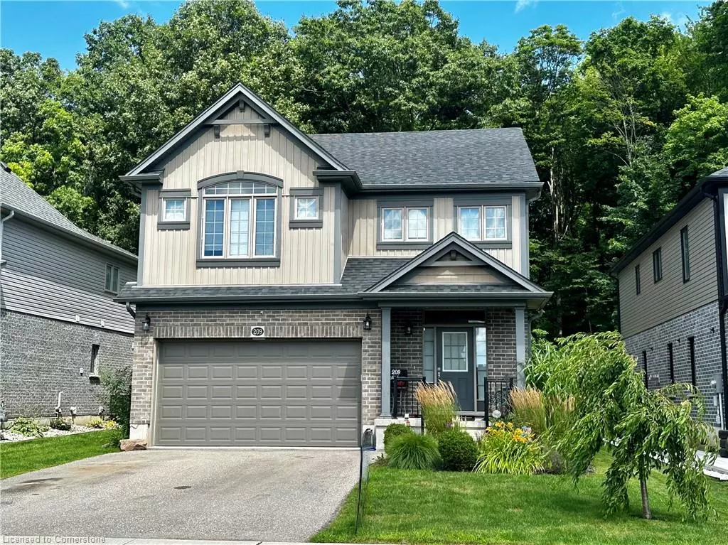 Simcoe, ON N3Y 0C7,209 Woodway Trail