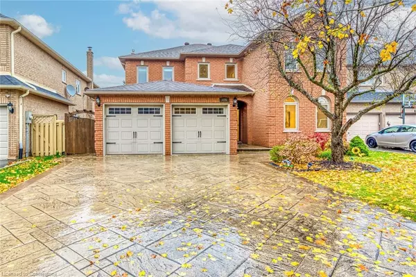 435 March Crescent, Oakville, ON L6H 5X7