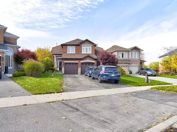 Waterdown, ON L0R 2H5,36 Kildonan Crescent