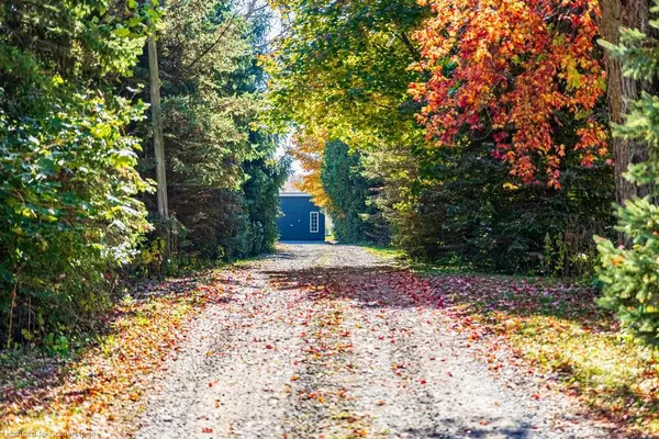 Flamborough, ON N0B 2J0,1000 8th Concession Road W